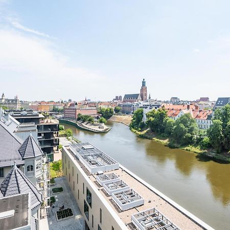 Nice View Apartment, Free Underground Parking, City Square 6 Min Wroclaw Bagian luar foto